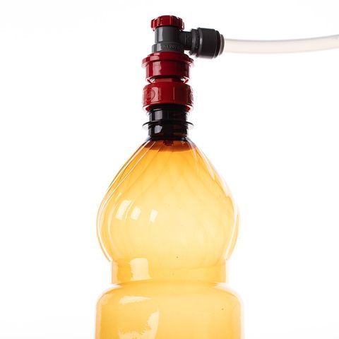 4. Комплект с редуктором для карбонизации напитков в ПЭТ бутылках